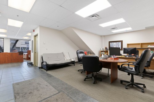 Salle communautaire - 180-3705 Place De Java, Brossard, QC - Indoor Photo Showing Office