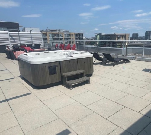 Spa - 201-10150 Boul. De L'Acadie, Montréal (Ahuntsic-Cartierville), QC - Outdoor