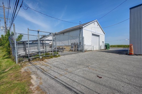 Garage - 1660  - 1664 Route 335, Saint-Lin/Laurentides, QC - Outdoor