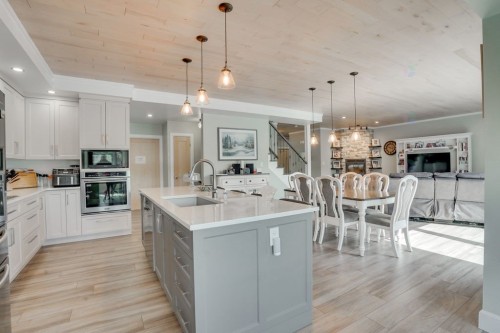 Cuisine - 394 Ch. De La Perdrix, Cantley, QC - Indoor Photo Showing Kitchen With Upgraded Kitchen