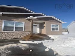 62 Alpine Court  Bedford, NS B4A 3J4