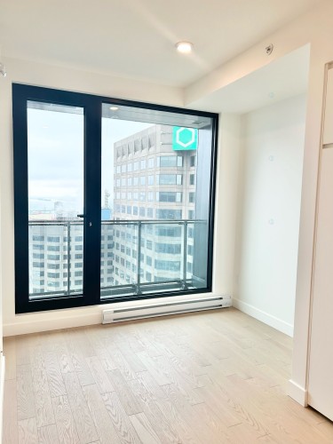 Salon - 4314-1210 Rue Jeanne-Mance, Montréal (Ville-Marie), QC - Indoor Photo Showing Other Room