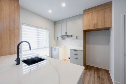 Kitchen - 752 3E Avenue, Montréal (Lachine), QC - Indoor Photo Showing Kitchen