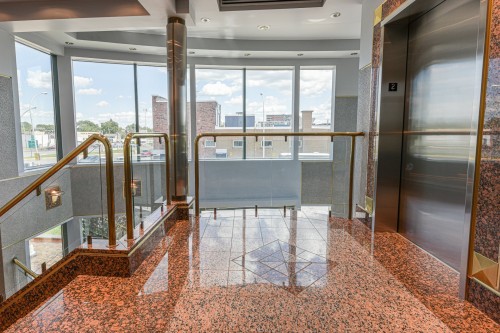 Escalier - 203-2499 Rue St-Georges (Lemoyne), Longueuil (Le Vieux-Longueuil), QC - Indoor Photo Showing Other Room