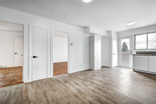 Vue d'ensemble - 8-11600 Boul. Langelier, Montréal (Montréal-Nord), QC - Indoor