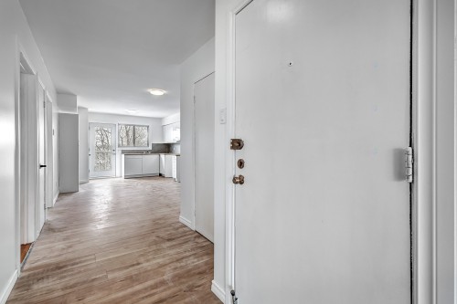 Hall d'entrée/Vestibule - 8-11600 Boul. Langelier, Montréal (Montréal-Nord), QC - Indoor Photo Showing Other Room