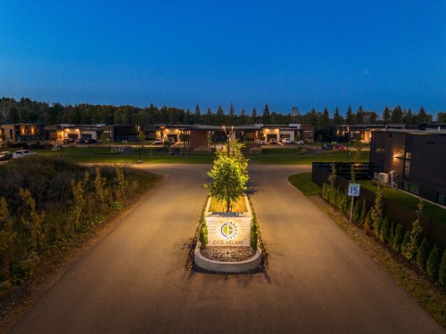 Exterior - 19 Rue Des Trembles, Saint-Jean-Sur-Richelieu, QC - Outdoor With View