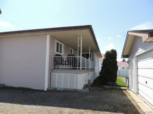 Cour - 11 Rue Léonard S., Béarn, QC - Outdoor With Deck Patio Veranda With Exterior