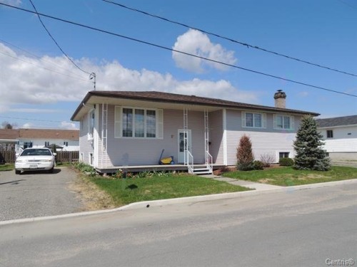 Façade - 11 Rue Léonard S., Béarn, QC - Outdoor