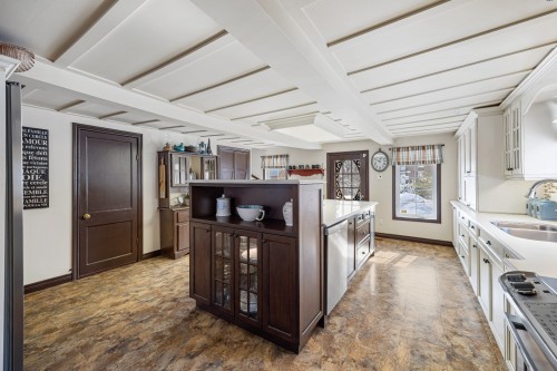 Cuisine - 29 Rue Du Couvent, Saint-Simon, QC - Indoor Photo Showing Kitchen With Double Sink