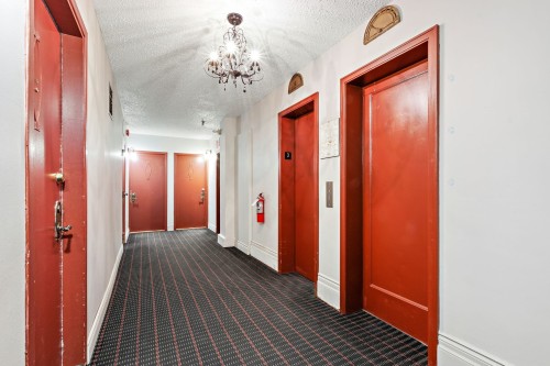 Hall d'entrée/Vestibule - 203-204 Rue De L'Hôpital, Montréal (Ville-Marie), QC - Indoor Photo Showing Other Room