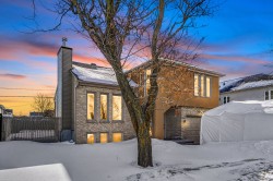 2542 Boul. des Oiseaux  Laval (Sainte-Rose), QC H7L 4X2