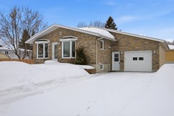 13135 Av. Archambault  Saint-Hyacinthe, QC J2R 1P7