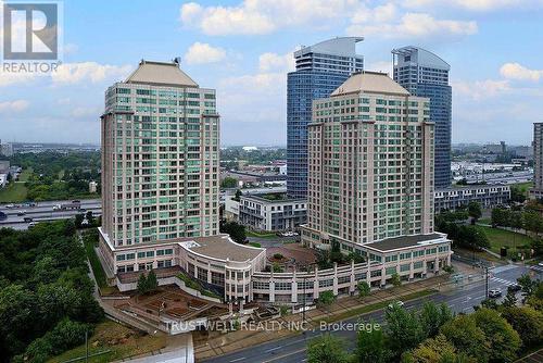 1509 - 8 LEE CENTRE DRIVE  Toronto, ON M1H 3H8