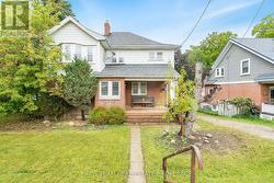 105 BARRIE STREET Bradford West Gwillimbury, ON L9S 2C9