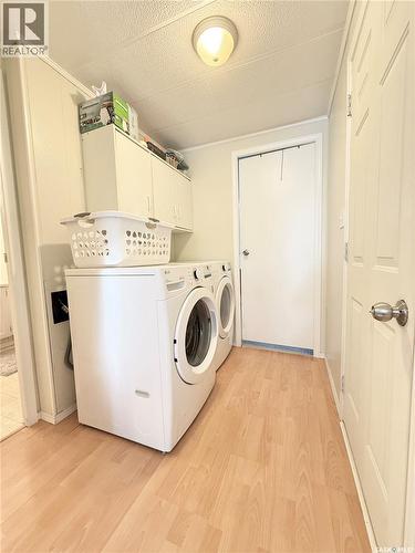 148 Laing Crescent, Weyburn, SK 