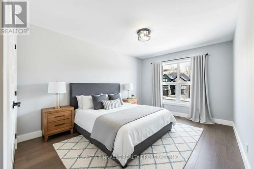 2187 Ironwood Road, London South (South K), ON - Indoor Photo Showing Bedroom