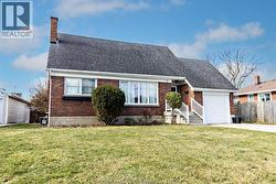 24 SIMONTON DRIVE Chatham, ON N7M 5C6