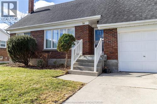 24 Simonton Drive, Chatham, ON 
