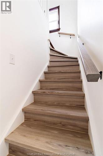 24 Simonton Drive, Chatham, ON 