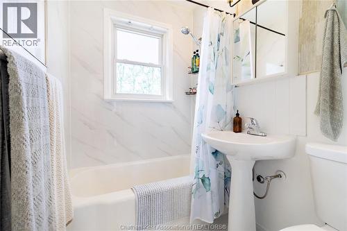 24 Simonton Drive, Chatham, ON 