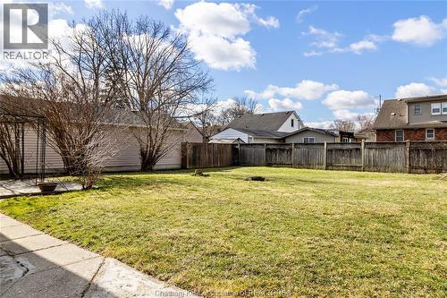 24 Simonton Drive, Chatham, ON 