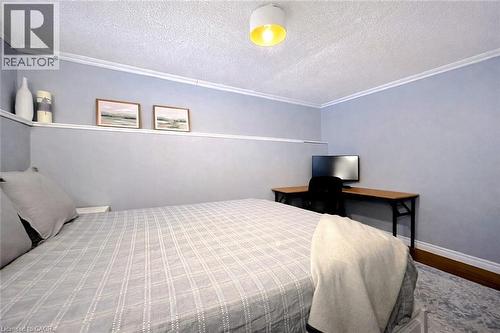 104 Cindy Avenue, Cambridge, ON - Indoor Photo Showing Bedroom