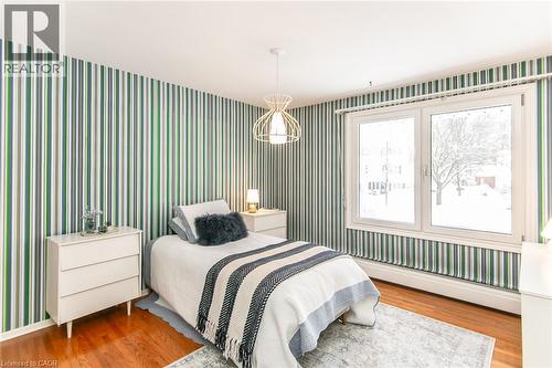 198 Ashcroft Place, Waterloo, ON - Indoor Photo Showing Bedroom