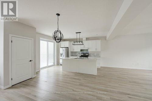 37 - 435 Callaway Road, London North, ON - Indoor Photo Showing Kitchen