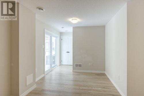 37 - 435 Callaway Road, London North, ON - Indoor Photo Showing Other Room