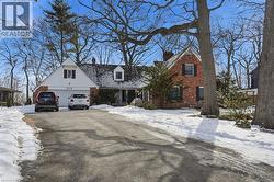 208 NORTH SHORE Boulevard W Unit# Upper  Burlington, ON L7T 1A4