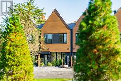 29 ROCKMOUNT CRESCENT  Gravenhurst (Muskoka (S)), ON P1P 0A6