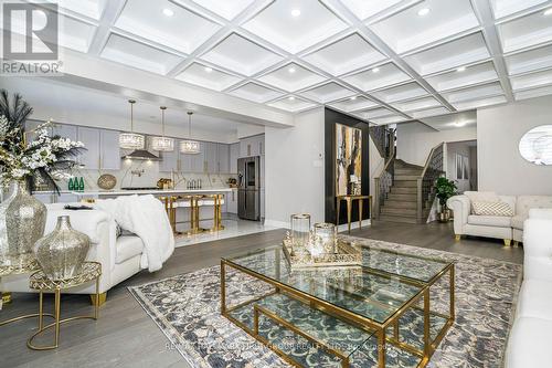 21 Souter Drive, Whitby, ON - Indoor Photo Showing Living Room