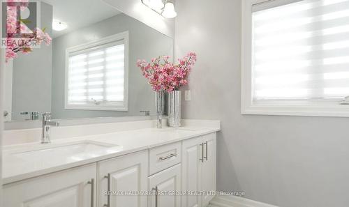 21 Souter Drive, Whitby, ON - Indoor Photo Showing Bathroom