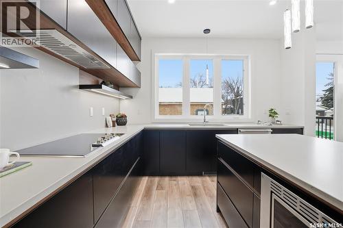 1139 13Th Street E, Saskatoon, SK - Indoor Photo Showing Kitchen