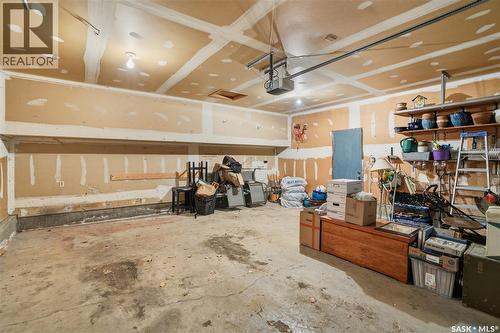 210 Brunst Crescent, Saskatoon, SK - Indoor