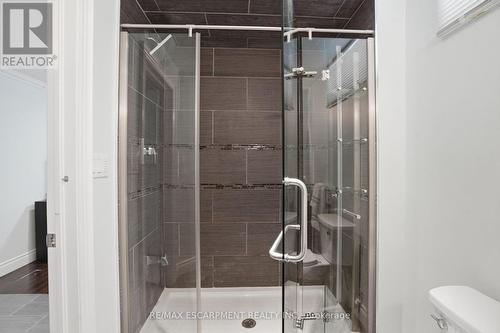 223 Annabelle Street, Hamilton, ON - Indoor Photo Showing Bathroom