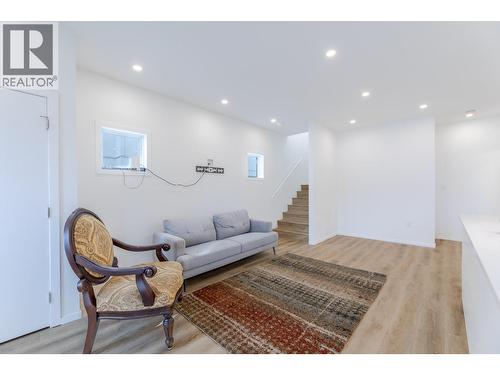 490 Eckhardt Avenue Unit# 101, Penticton, BC - Indoor