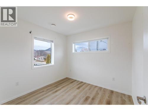 490 Eckhardt Avenue Unit# 101, Penticton, BC - Indoor Photo Showing Other Room