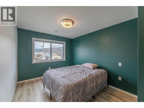 490 Eckhardt Avenue Unit# 101, Penticton, BC - Indoor Photo Showing Bedroom