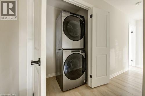 435 Callaway Road Unit# 37, London, ON - Indoor Photo Showing Laundry Room