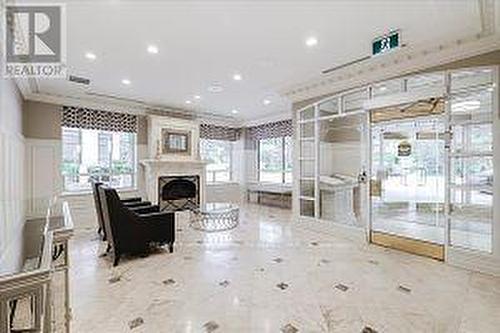 302 - 88 Grandview Way, Toronto, ON - Indoor Photo Showing Other Room