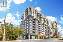 622 - 525 ADELAIDE STREET  Toronto, ON M5V 0N7