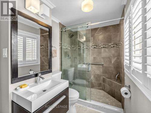 4138 Marigold Crescent, Mississauga, ON - Indoor Photo Showing Bathroom