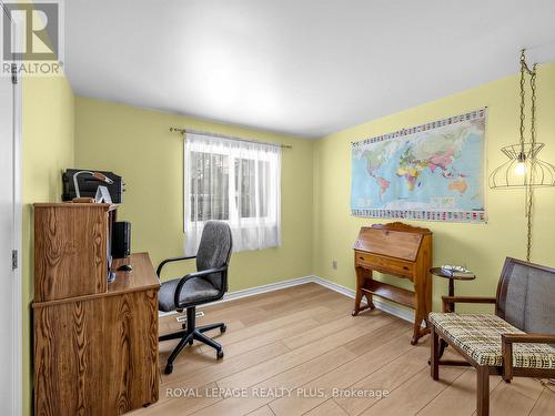 4138 Marigold Crescent, Mississauga, ON - Indoor Photo Showing Other Room