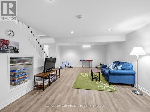 4138 Marigold Crescent, Mississauga, ON - Indoor