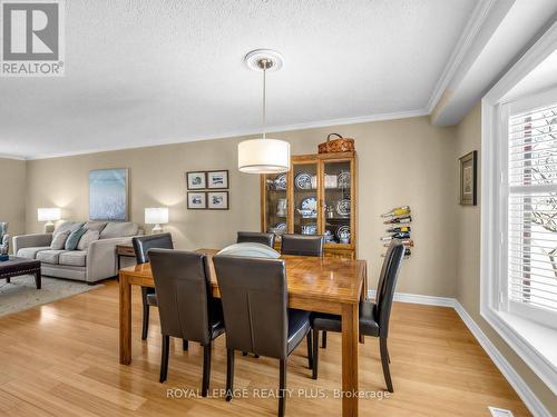 4138 Marigold Crescent, Mississauga, ON - Indoor Photo Showing Dining Room