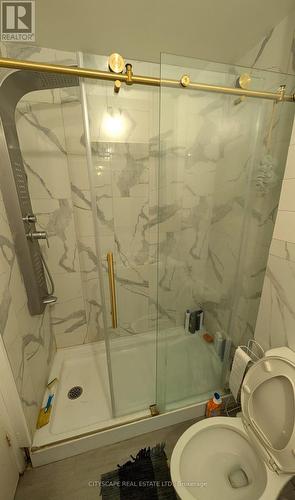 3113 Mallbridge Crescent, Mississauga, ON - Indoor Photo Showing Bathroom