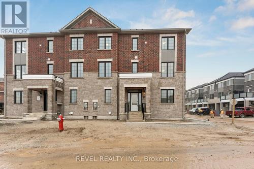 20 VICKERMAN STREET  Brampton, ON L7A 5M7