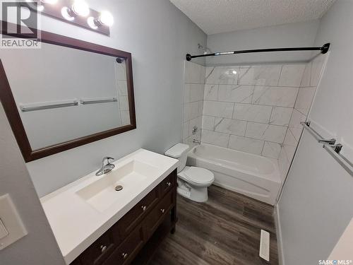 3629 Centennial Drive, Saskatoon, SK - Indoor Photo Showing Bathroom